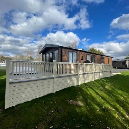 Stone Beck Lodge With Hot Tub York Dış mekan fotoğraf